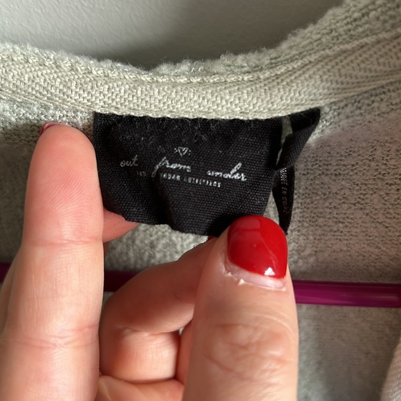 Urban Outfitters Out from Under Pale Green Cardigan - Picture 2 of 5